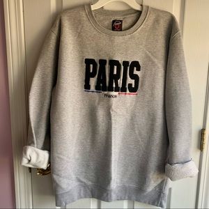 Paris Crewneck sweatshirt
